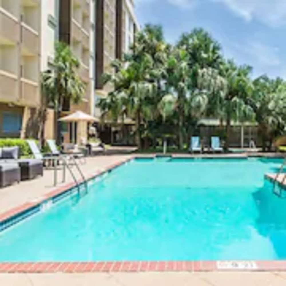 Hotel Wyndham Garden New Orleans Airport Metairie Exterior foto