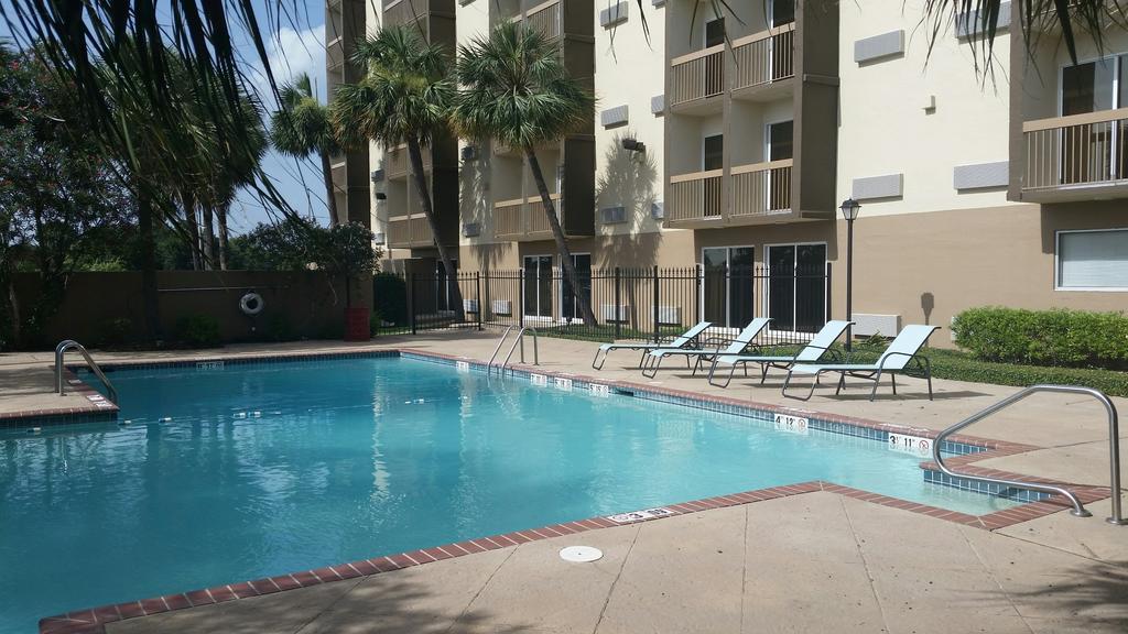 Hotel Wyndham Garden New Orleans Airport Metairie Exterior foto